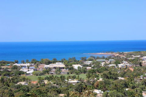 East Arnhem Real Estate - 41 Wuyal Road, Nhulunbuy  NT  0880 - Accommodation Gladstone 14