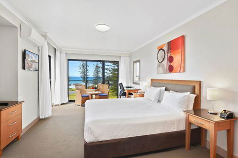HW Boutique Hotel - Accommodation Gladstone 2