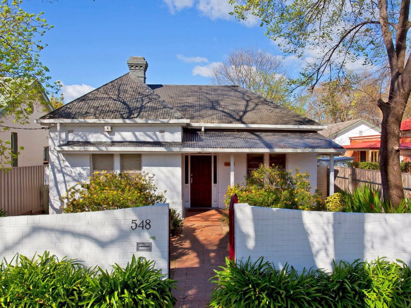 North Albury NSW Accommodation Gladstone