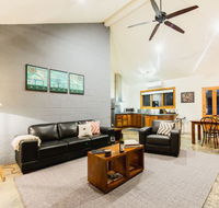 Alpine Edge Accommodation - Accommodation Gladstone