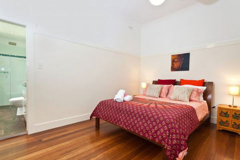 Summer Central - Accommodation Gladstone 16