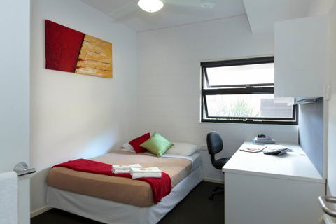 Western Sydney University Village Parramatta - Accommodation Gladstone 0