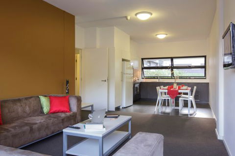 Western Sydney University Village Parramatta - Accommodation Gladstone 4
