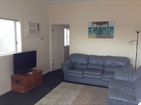 Hurtles - Accommodation Gladstone 1