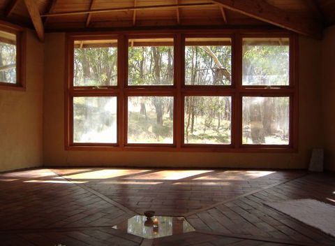 Mount Cole Cottages - Accommodation Gladstone 9