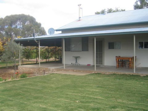 Gilgens Country River Retreat - Accommodation Gladstone 0