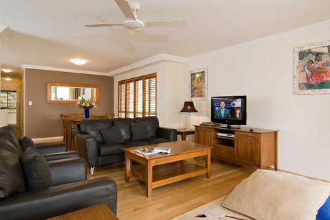 Absolutely Fabulous - Accommodation Gladstone 2