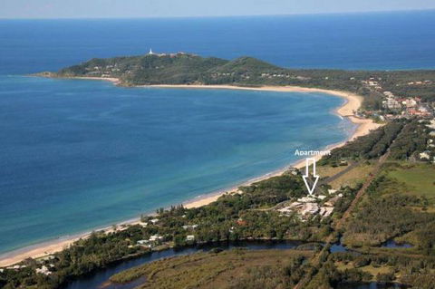 Belongil Beach Apartment - Accommodation Gladstone 0