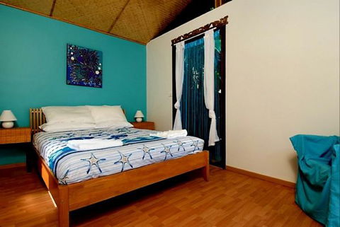 The Wave House - Accommodation Gladstone 2