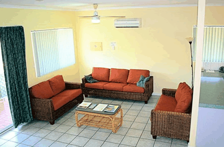 Cable Beachside Villas - Accommodation Gladstone 4