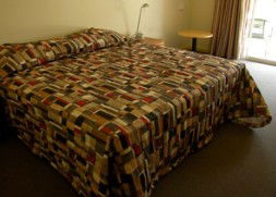 Bathurst Goldfields Hotel - Accommodation Gladstone 2