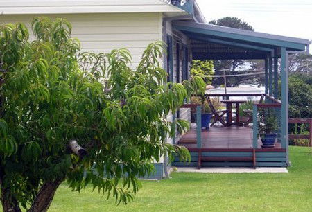 Anchor Bay Motel - Accommodation Gladstone 0