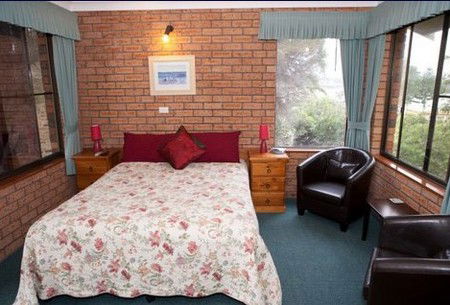 Anchor Bay Motel - Accommodation Gladstone 2