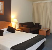 Peninsula Nelson Bay - Accommodation Gladstone