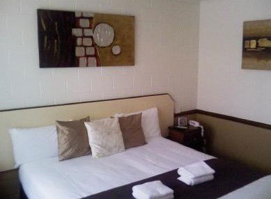 Bent Street Motor Inn - Accommodation Gladstone 2