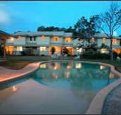 Byron Lakeside Holiday Apartments - Accommodation Gladstone