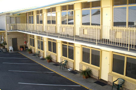 Grand Central Motel - Accommodation Gladstone 1