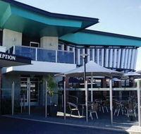 Highlander Hotel Bar Kitchen Rooftop - Accommodation Gladstone