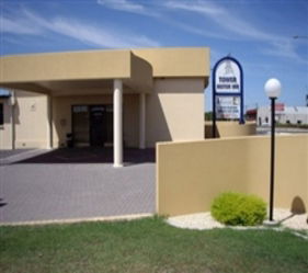 Country Haven Tower Motor Inn - Accommodation Gladstone 0