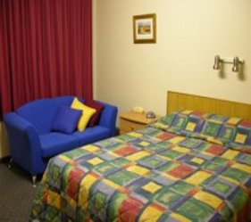 Country Haven Tower Motor Inn - Accommodation Gladstone 2