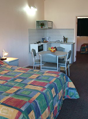 Mid City Motel - Accommodation Gladstone 2