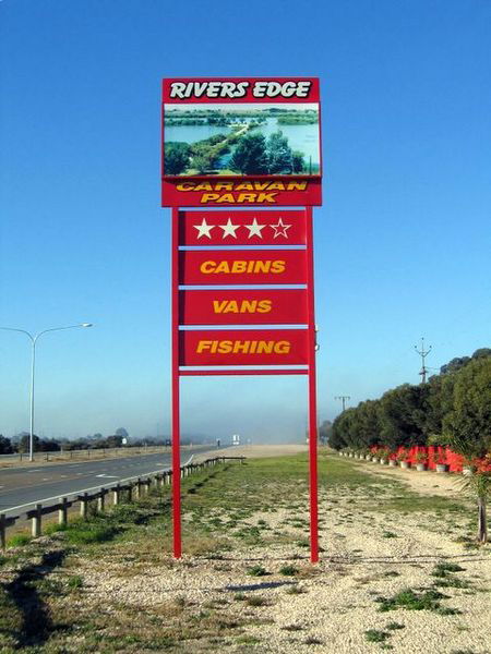 Rivers Edge Caravan Park - Accommodation Gladstone 0