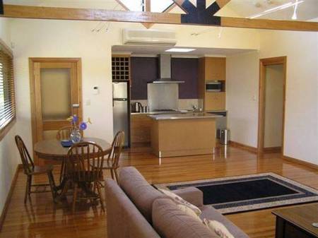 Kamona TAS Accommodation Gladstone