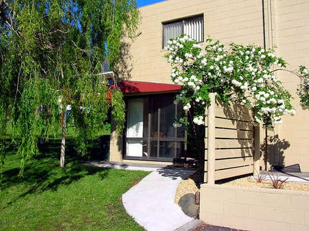 Apartments On Strickland - Accommodation Gladstone 0
