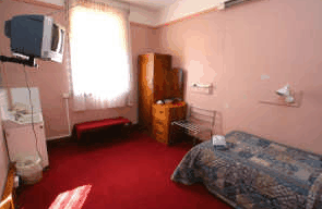 Globe Hotel - Accommodation Gladstone 4