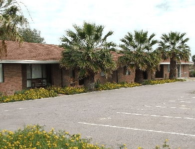 Intown Apartments - Accommodation Gladstone 2