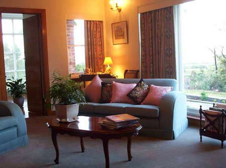 Riverside TAS Accommodation Gladstone
