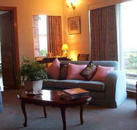 Trevallyn House B  B - Accommodation Gladstone