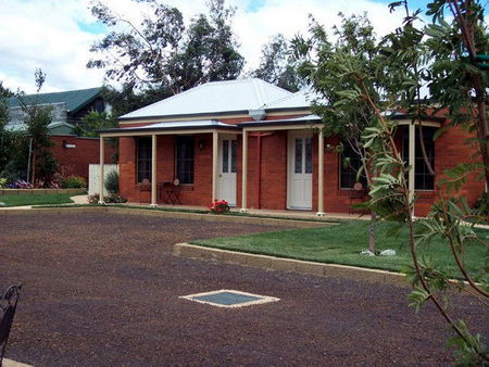 Ross Motel - Accommodation Gladstone 2
