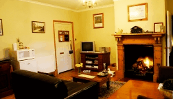 Grove TAS Accommodation Gladstone