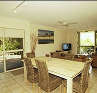 Adrift at Byron Bay - Accommodation Gladstone