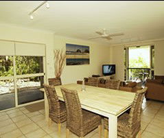 Adrift At Byron Bay - Accommodation Gladstone 0