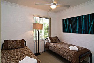 Airlie In Byron - Accommodation Gladstone 3