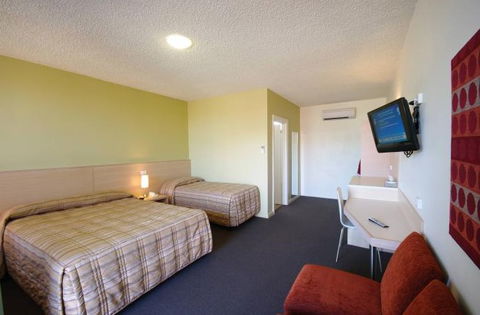 Adelaide Road Motor Lodge - Accommodation Gladstone 0