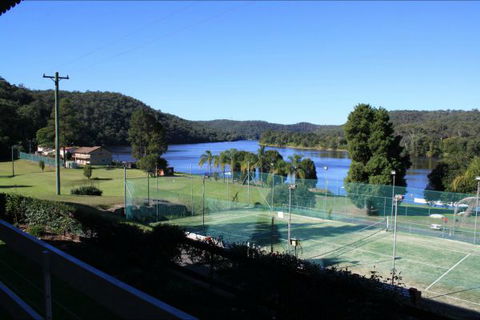 Juniors On Hawkesbury - Accommodation Gladstone 0