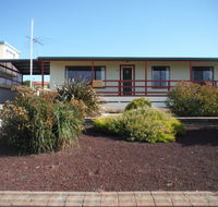 Kenny's Retreat - Accommodation Gladstone