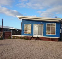 True Blue - Accommodation Gladstone