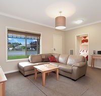 Hamilton Accommodation - Accommodation Gladstone