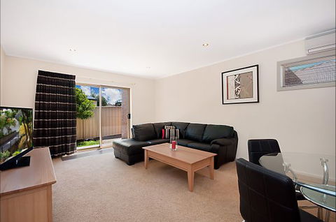Hamilton Accommodation - Accommodation Gladstone 2