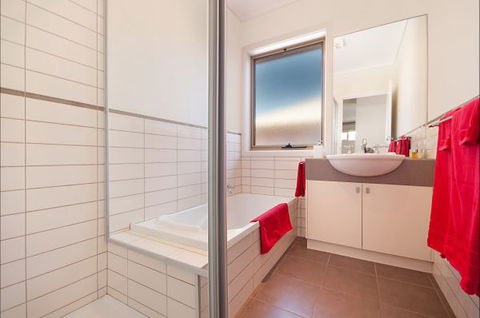 Hamilton Accommodation - Accommodation Gladstone 9