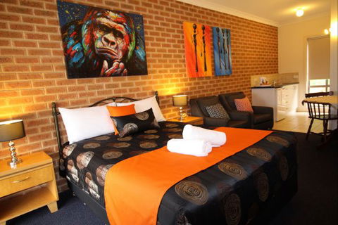 Top Of The Town Motor Inn Yackandandah - Accommodation Gladstone 4