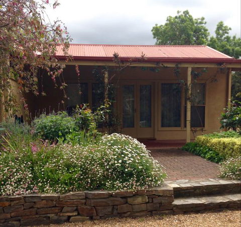 Gasworks Cottages Strathalbyn - Accommodation Gladstone 2