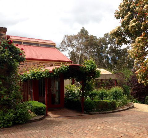 Gasworks Cottages Strathalbyn - Accommodation Gladstone 4