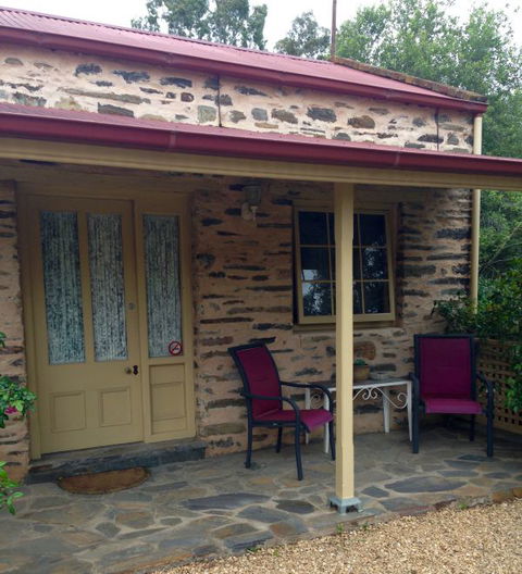 Gasworks Cottages Strathalbyn - Accommodation Gladstone 9