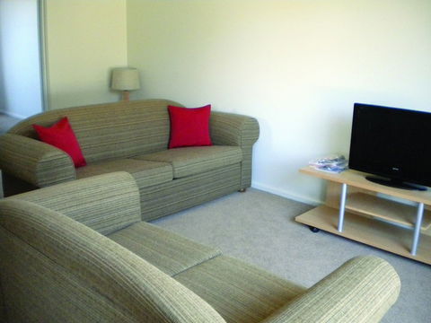 Cohuna Bankhead Terraces - Accommodation Gladstone 3