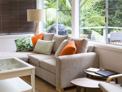 Admiralty Apartments - Accommodation Gladstone 2